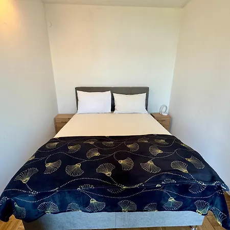 Fruky Apartment Jadranovo